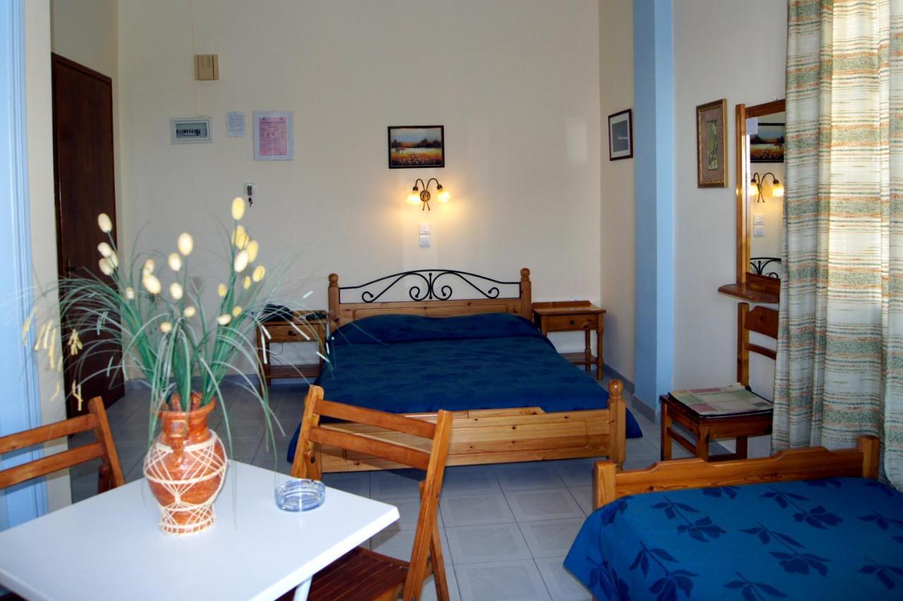 Apartamento Idroussa Batsíon Habitación foto